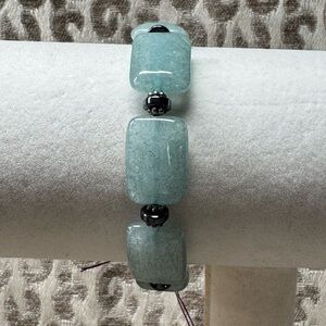 Green Avdenturine & Hematite Natural Crystal Gemstone Stretch Bracelet